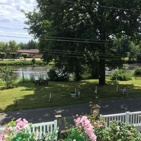 Вилла La Garenne Exideuil-sur-Vienne Экстерьер фото