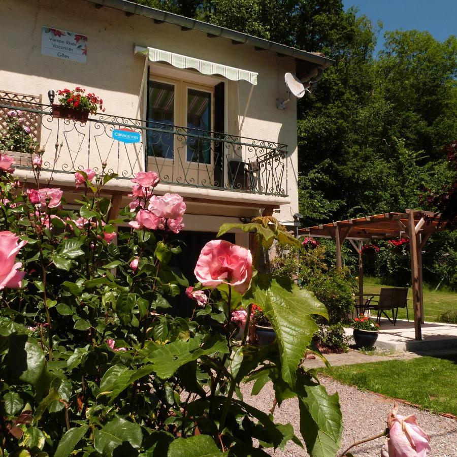 Вилла La Garenne Exideuil-sur-Vienne Экстерьер фото