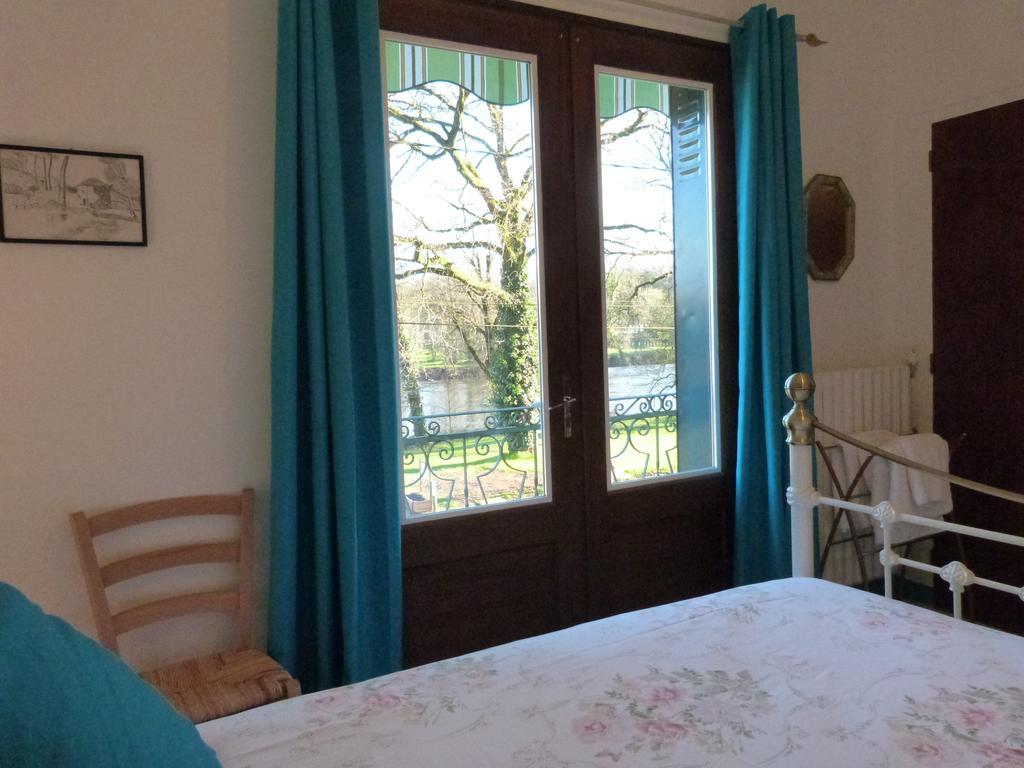 Вилла La Garenne Exideuil-sur-Vienne Экстерьер фото
